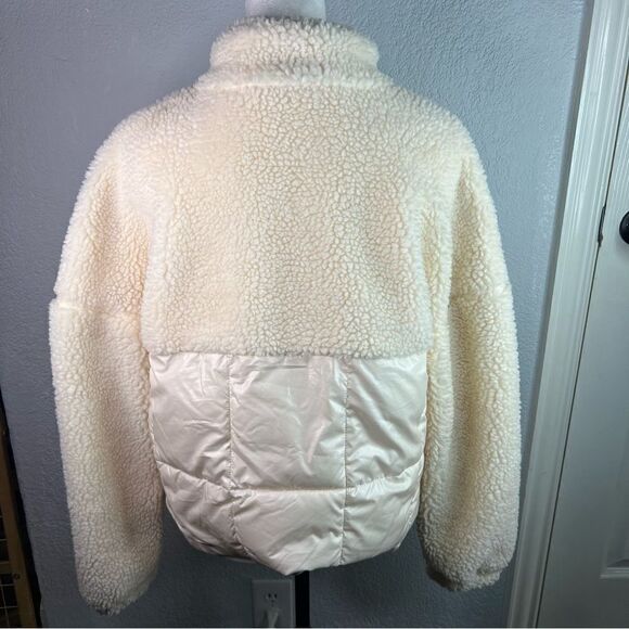 Fabletics Nelly Mixed Media Half Zip Ivory Pocket Pull Over Sherpa Jacket Sz  M - Picture 3 of 11